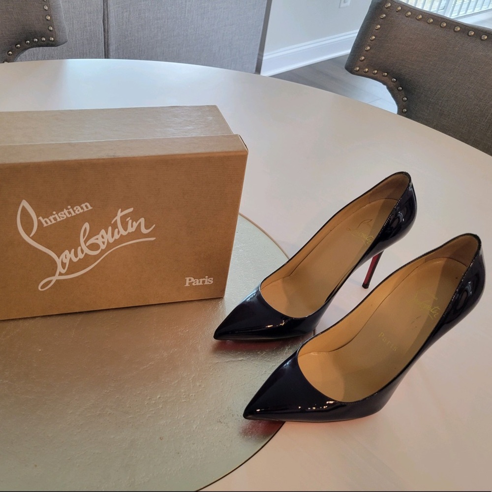 Christian Louboutin 554 Pantent leather 100m pump. - Picture 6 of 7